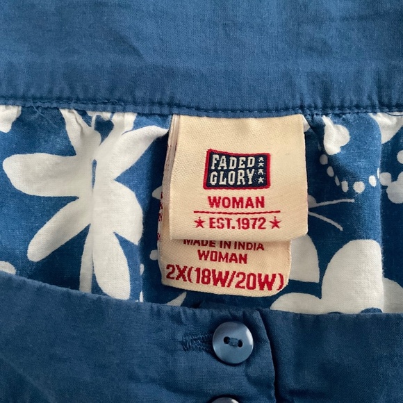 Faded Glory Top 2X Blue White Floral Blouse Mature Summer Retro Relaxed Y2K 90’ - Picture 3 of 11
